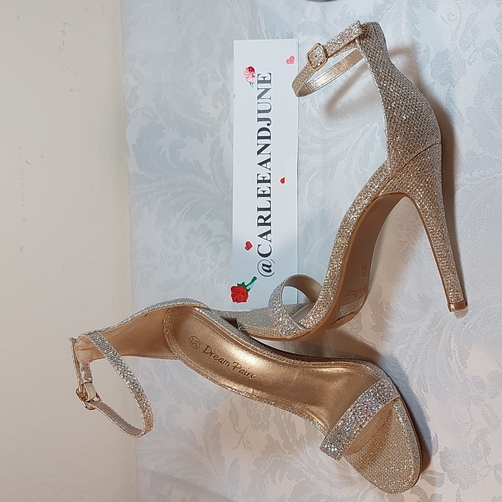 Dream Pairs, 4 " stiletto, heeled sandals. Size 5 1/2. Pre-owned.